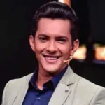 Aditya Narayan piano notes